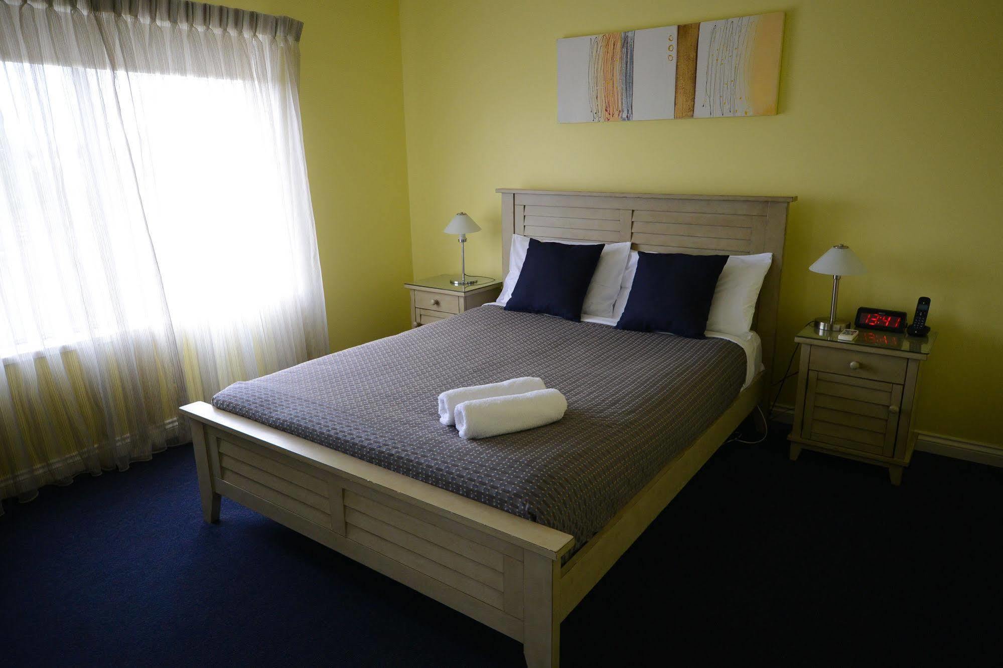 Hamilton Townhouse Motel Eksteriør bilde